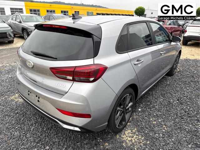 Hyundai / i30 / Silber / / / EDITION SHZ NAVI ALU LED RFK PDC