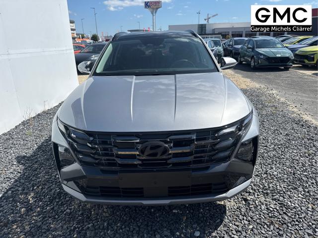 Hyundai / TUCSON / Silber / / / PANO SHZ v+h 18 ALU