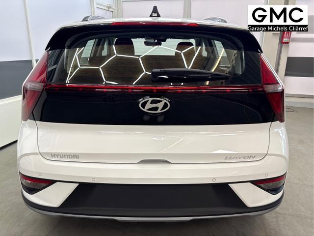 Hyundai / BAYON / Weiß / / / DCT NAVI RFK PDC 