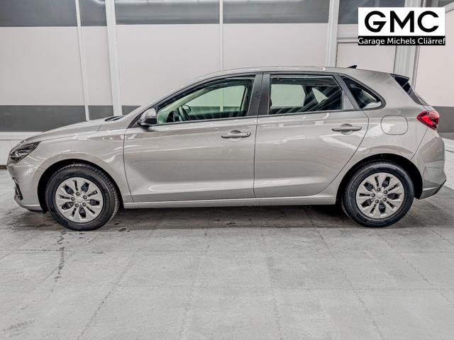 Hyundai i30 STYLE NAVI LED RFK PDC 