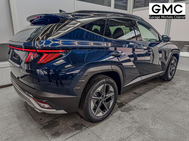 Hyundai TUCSON STYLE DCT ACC SHZ NAVI PDC RFK 