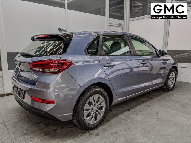 Hyundai i30 STYLE NAVI LED RFK PDC 