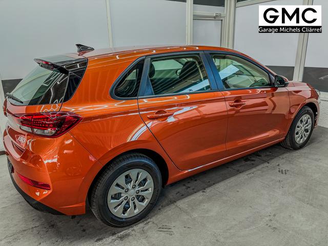 Hyundai i30 STYLE NAVI LED RFK PDC 