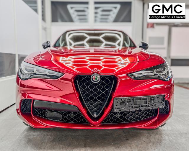 Alfa Romeo Stelvio QUADRIFOGLIO VERDE AKRAPOVIC Technologie-Paket 