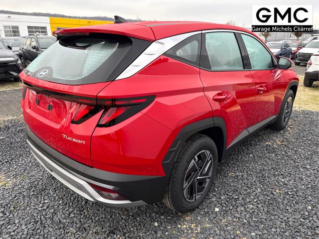 Hyundai / TUCSON / Rot / / / SHZ NAVI PDC RFK