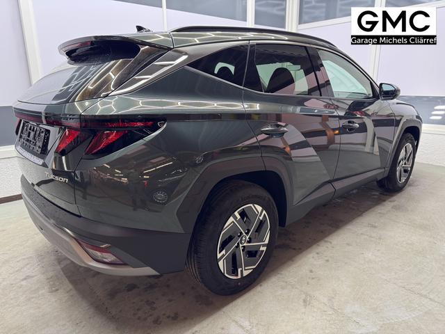Hyundai TUCSON STYLE KLIMAAUTOMATIK TOTWINKEL NAVI SHZ RFK PDC 