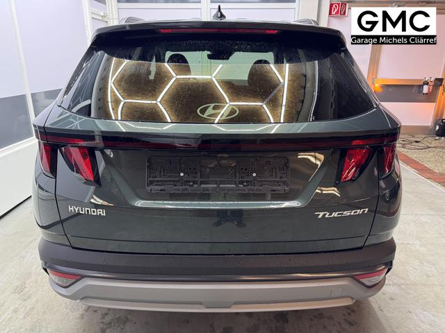 Hyundai TUCSON STYLE KLIMAAUTOMATIK TOTWINKEL NAVI SHZ RFK PDC 