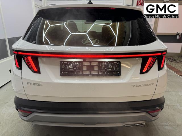 Hyundai TUCSON STYLE AUT ACC 18ALU KLIMAAUTOMATIK TOTWINKEL NAVI SHZ RFK PDC 