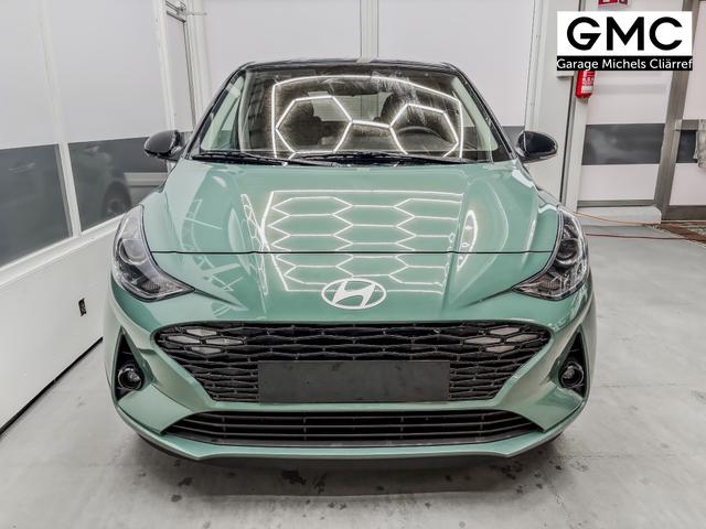 Hyundai i10 PREMIUM AUT SHZ SMART KEY KLIMAAUTOMATIK AMBIENTE ALU RFK PDC NAVI 