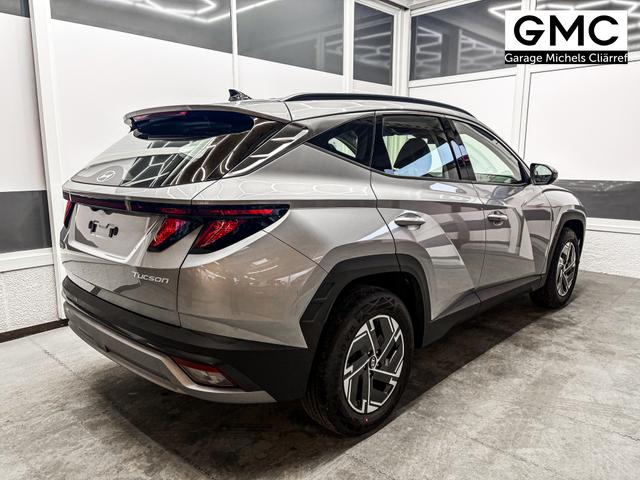 Hyundai TUCSON STYLE AUT KLIMAAUTOMATIK TOTWINKEL NAVI SHZ RFK PDC 