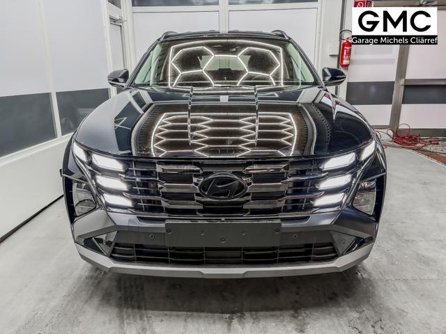 Hyundai TUCSON STYLE 18 ALU KLIMAAUTOMATIK TOTWINKEL NAVI SHZ RFK PDC 