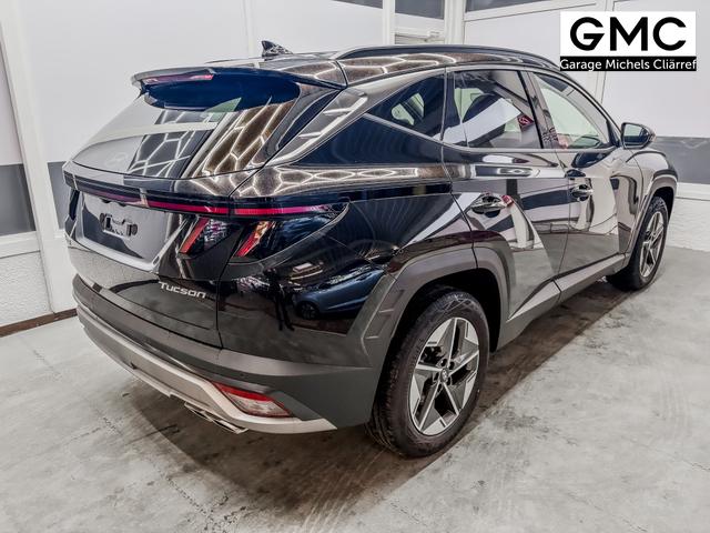 Hyundai TUCSON STYLE 18 ALU KLIMAAUTOMATIK TOTWINKEL NAVI SHZ RFK PDC 