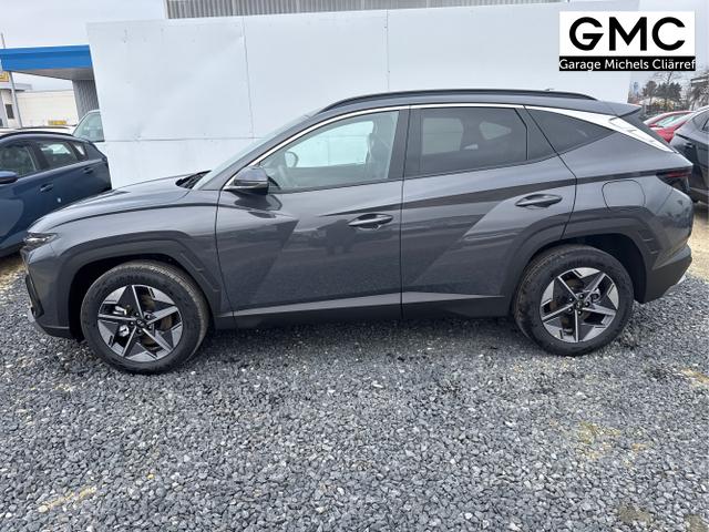 Hyundai / TUCSON / Grau / / / 18 ALU KLIMAAUTOMATIK TOTWINKEL NAVI SHZ RFK PDC