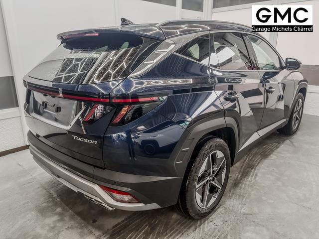 Hyundai TUCSON STYLE AUT ACC 18ALU KLIMAAUTOMATIK TOTWINKEL NAVI SHZ RFK PDC 