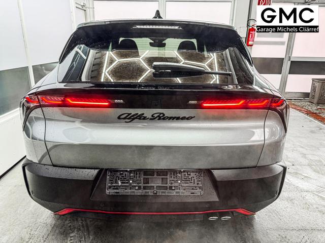 Alfa Romeo Junior Speciale IBRIDA MATRIX ACC KEYLESS NAVI 