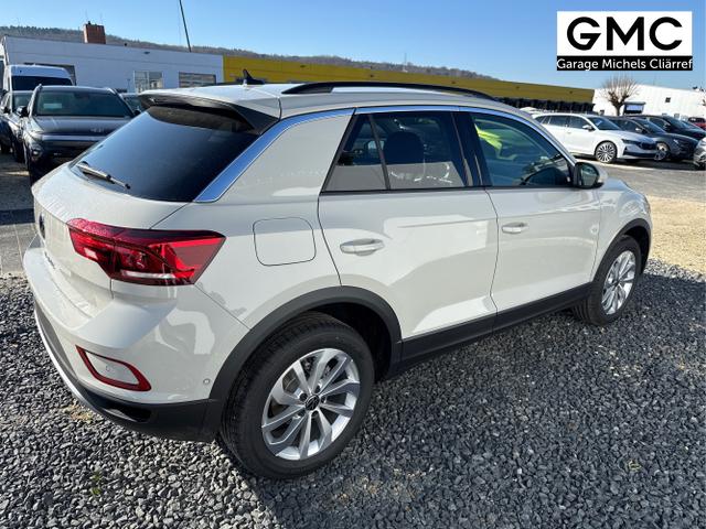 Volkswagen / T-Roc / Grau / / / LED-PLUS SHZ ACC RFK PDC 