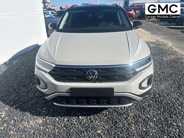 Volkswagen / T-Roc / Grau / / / SHZ ACC RFK PDC 