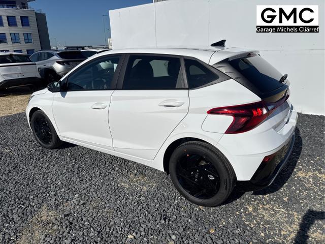 Hyundai / i20 / Wei&szlig; / / / BLACK PACK KLIMAAUTOMATIK NAVI WP