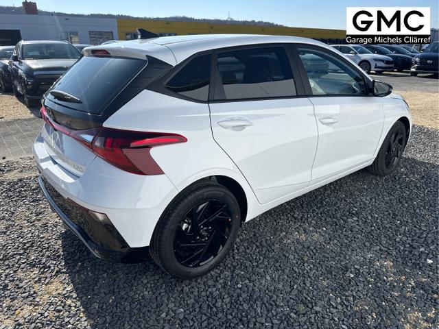 Hyundai / i20 / Wei&szlig; / / / BLACK PACK KLIMAAUTOMATIK NAVI WP