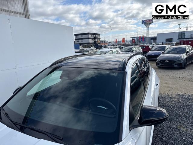 Hyundai / TUCSON / Grau / / / 