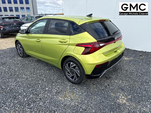 Hyundai / i20 / Grau / / / 