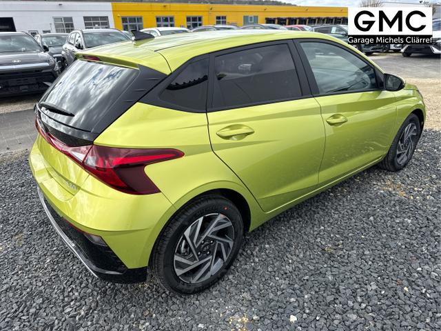 Hyundai / i20 / Grau / / / 