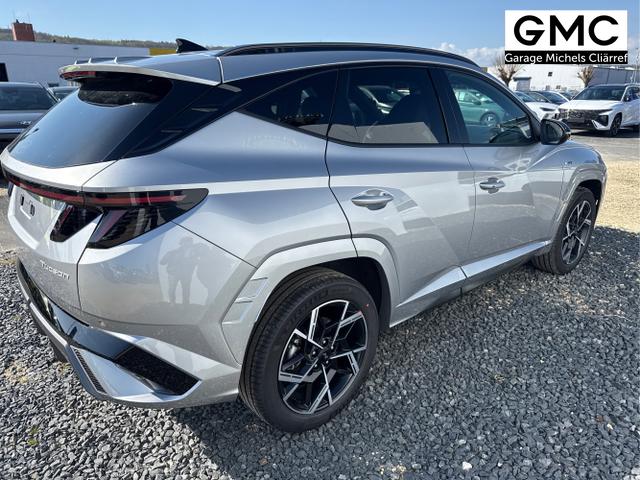 Hyundai / TUCSON / Grau / / / 
