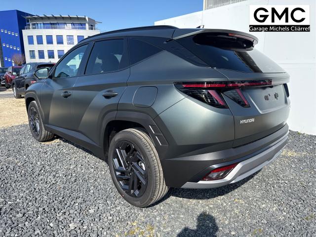 Hyundai / TUCSON / Grau / / / 