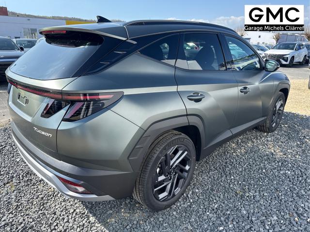 Hyundai / TUCSON / Grau / / / 