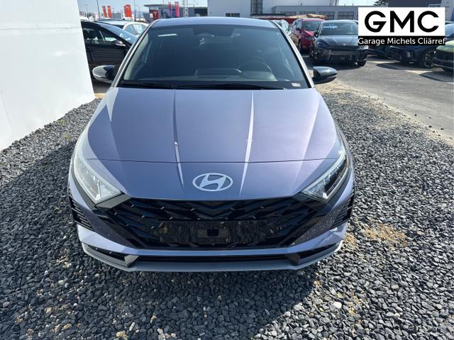 Hyundai / i20 / Grau / / / 