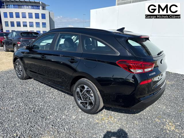 Hyundai / i30 / Grau / / / 