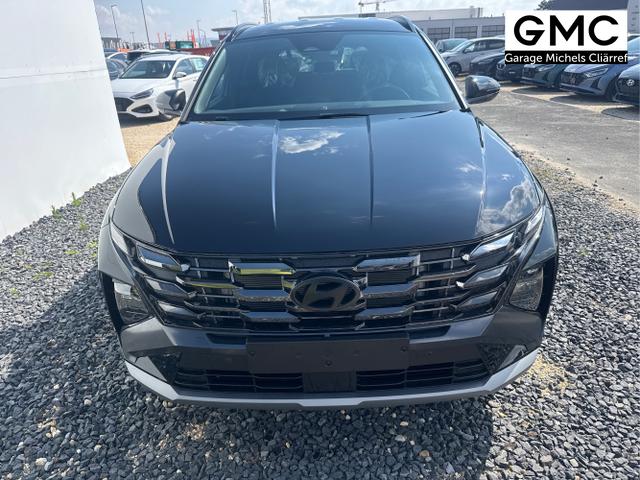 Hyundai / TUCSON / Grau / / / 
