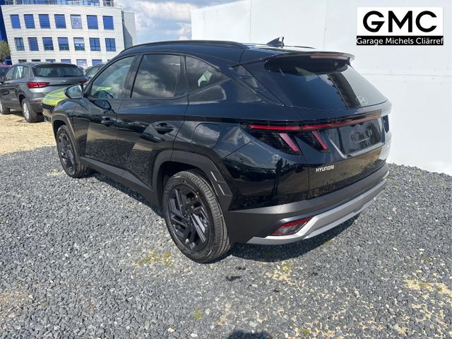 Hyundai / TUCSON / Grau / / / 