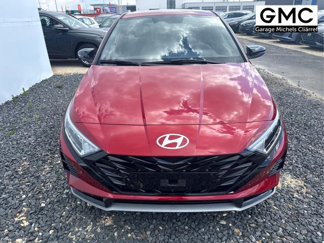 Hyundai / i20 / Grau / / / 