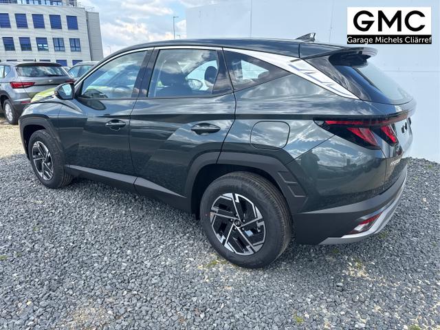 Hyundai / TUCSON / Grau / / / 