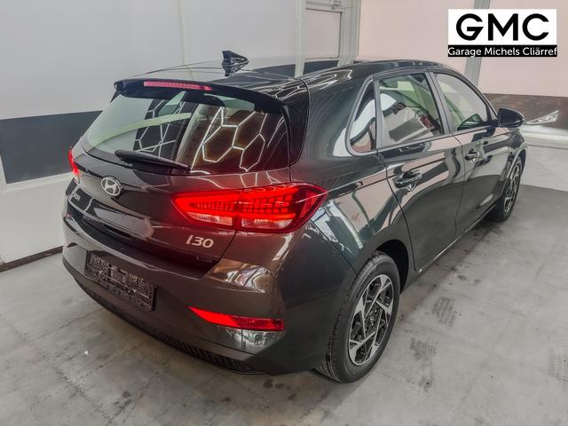 Hyundai i30 STYLE DCT NAVI WP ALU LED RFK PDC 