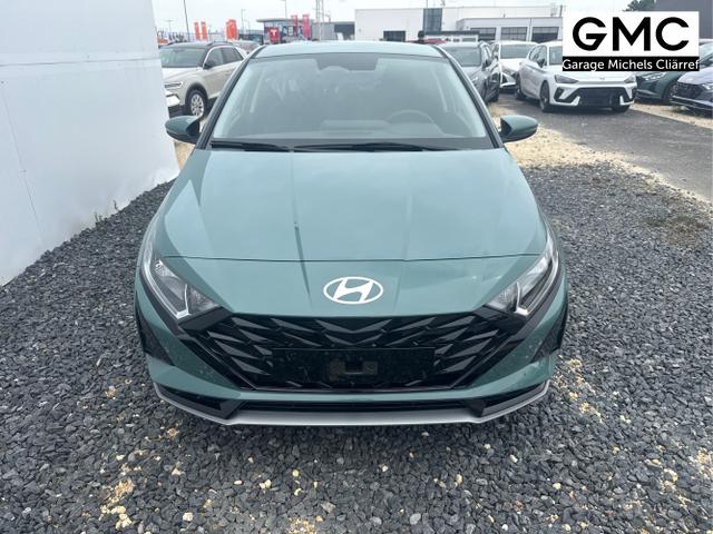 Hyundai / i20 / Grau / / / 