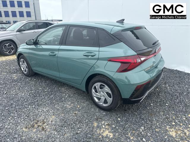 Hyundai / i20 / Grau / / / 