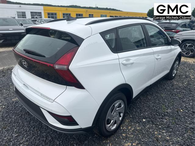 Hyundai / BAYON / Grau / / / 