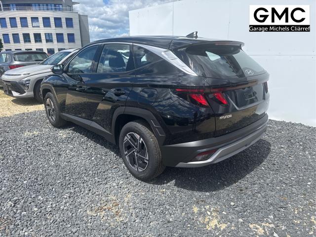 Hyundai / TUCSON / Grau / / / 