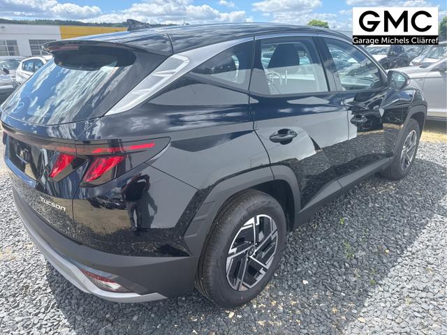 Hyundai / TUCSON / Grau / / / 