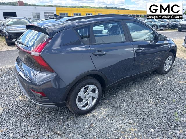 Hyundai / BAYON / Grau / / / 