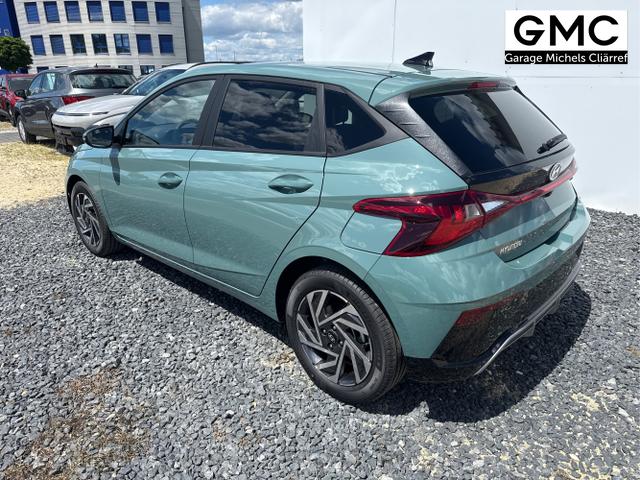 Hyundai / i20 / Grau / / / 