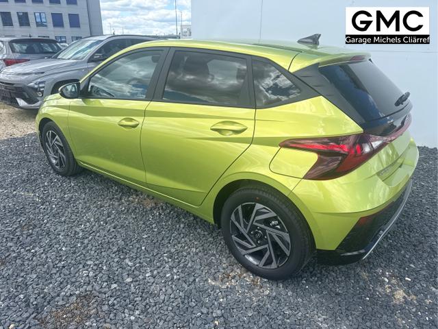 Hyundai / i20 / Grau / / / 