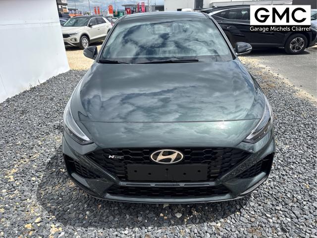 Hyundai / i30 / Grau / / / 