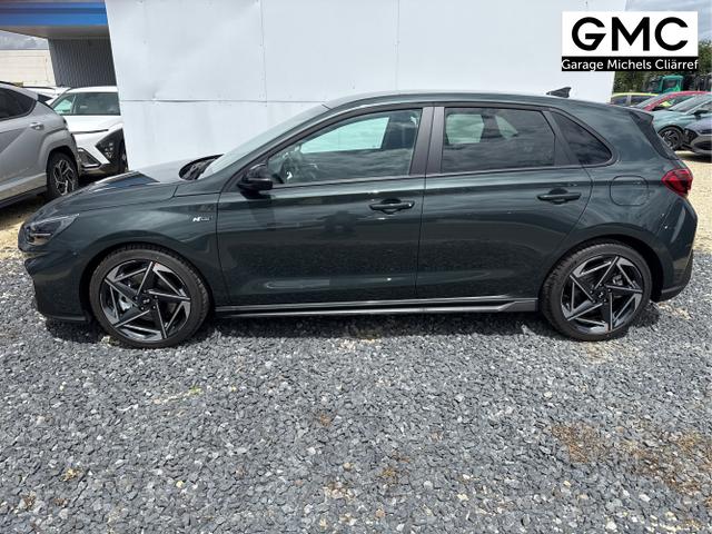 Hyundai / i30 / Grau / / / 