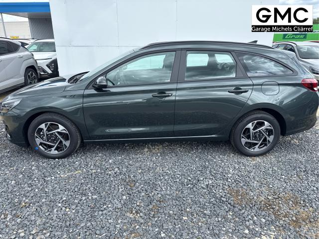 Hyundai / i30 / Grau / / / 