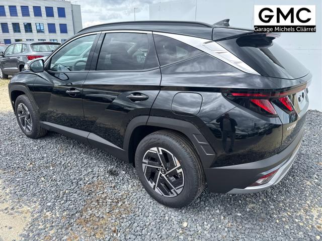 Hyundai / TUCSON / Grau / / / 