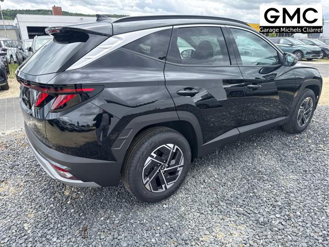 Hyundai / TUCSON / Grau / / / 