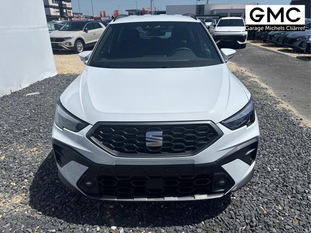 Seat / Arona / Grau / / / 